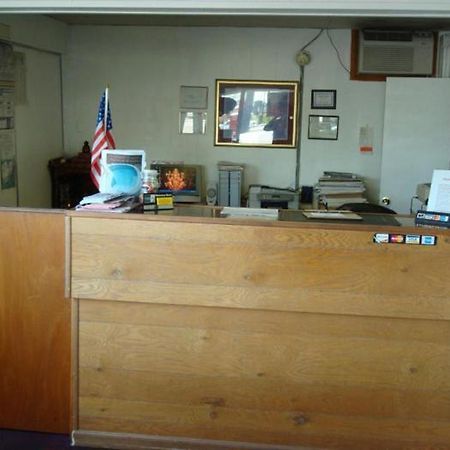 Gray Plaza Motel Benton Экстерьер фото
